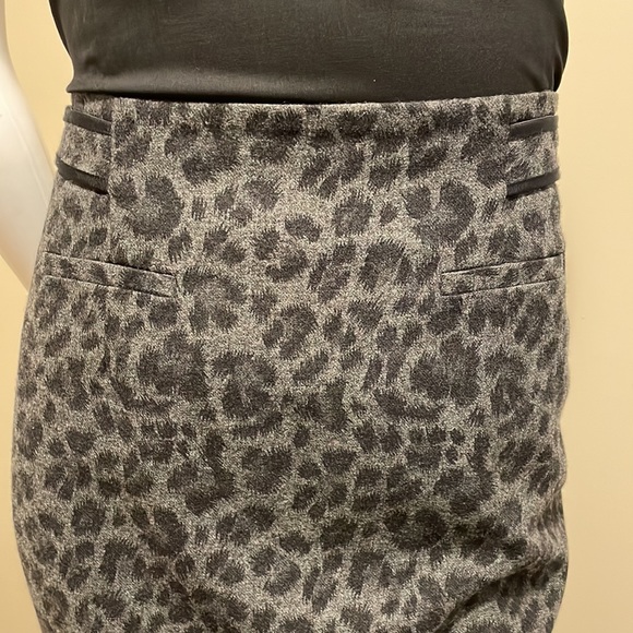 REBECCA TAYLOR GRAY AND BLACK ANIMAL PRONT HIGH WAISTED PENCIL SKIRT SIZE 8 NWOT - Picture 3 of 14